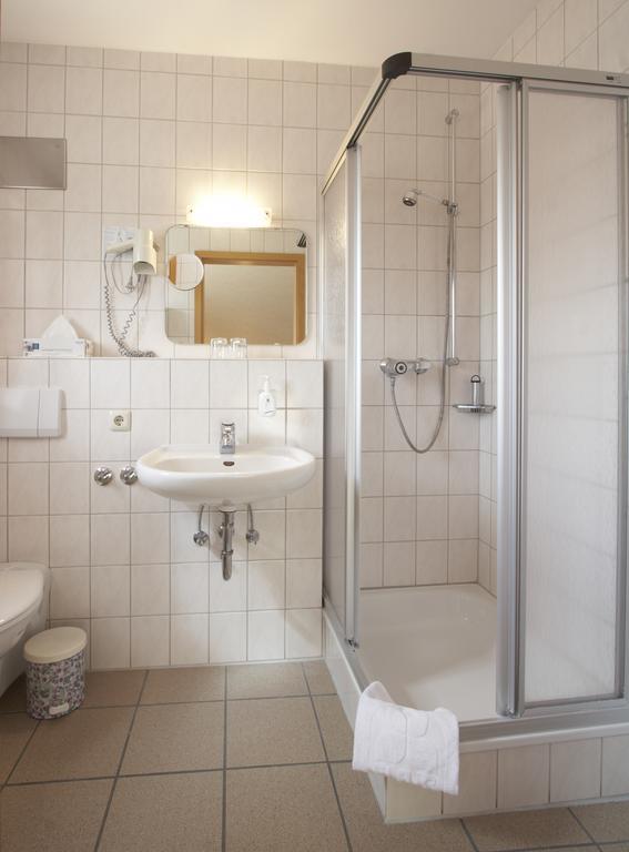 Hotel Company Cölbe Dış mekan fotoğraf