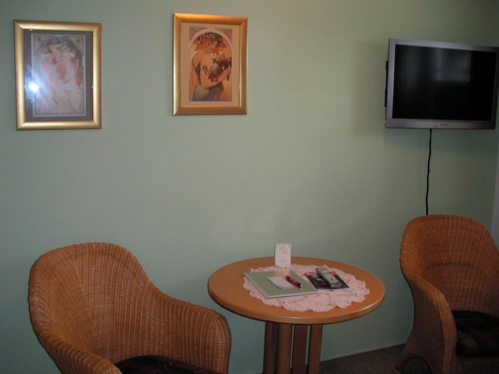 Hotel Company Cölbe Dış mekan fotoğraf