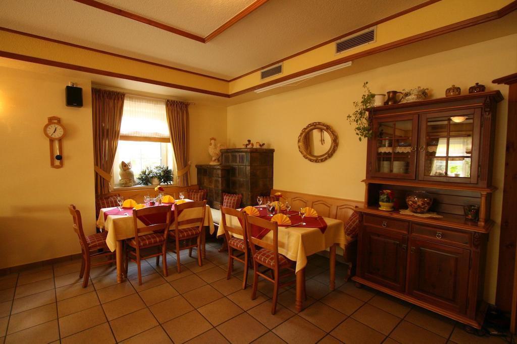 Hotel Company Cölbe Dış mekan fotoğraf